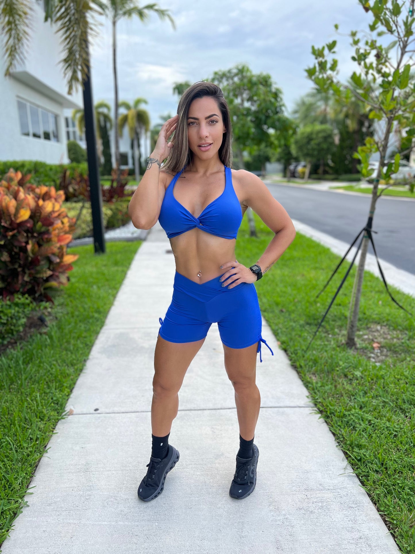 Set Short Royal Blue Scrunchbutt SUPER SALE
